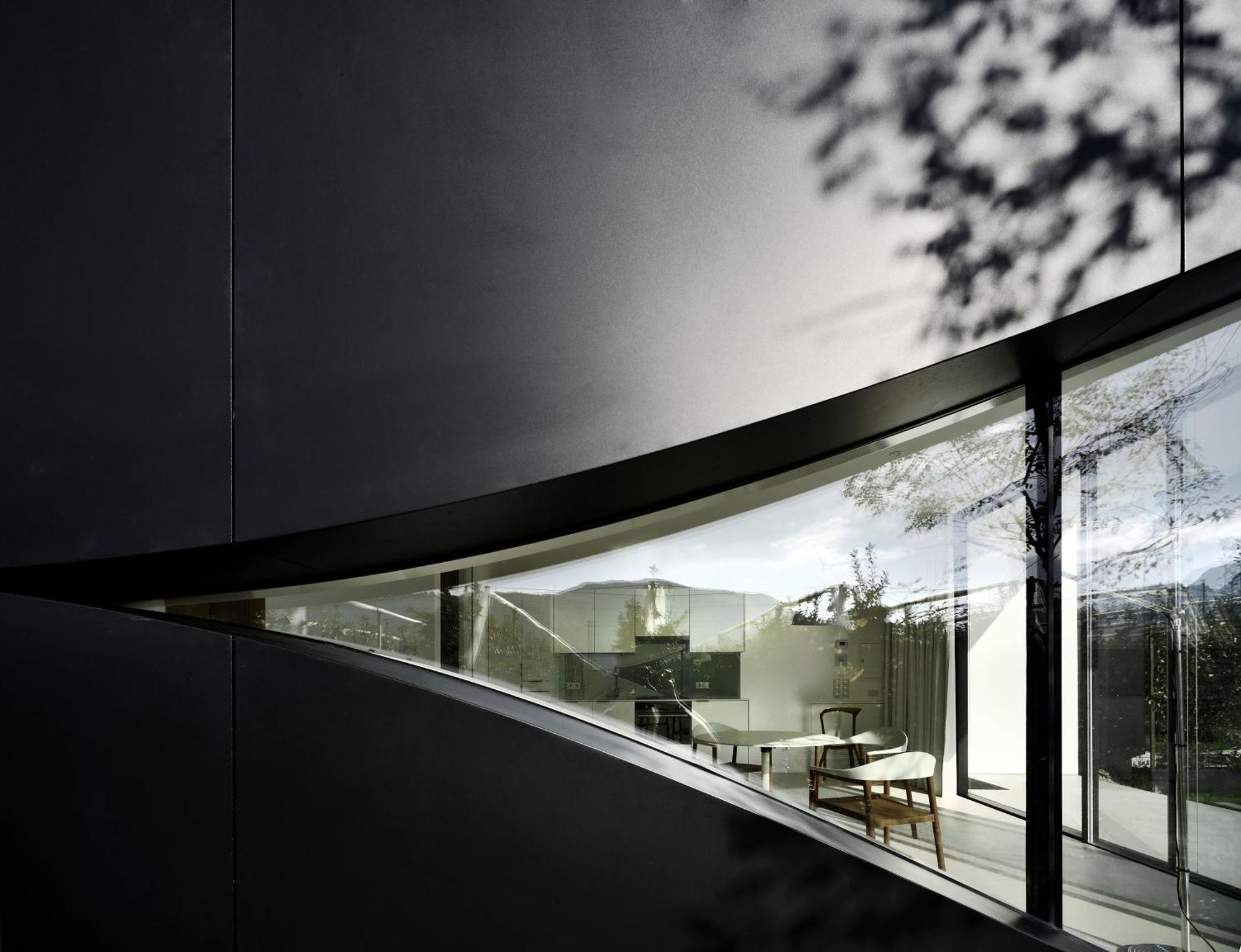 Mirror Houses Bolzano Bagian luar foto